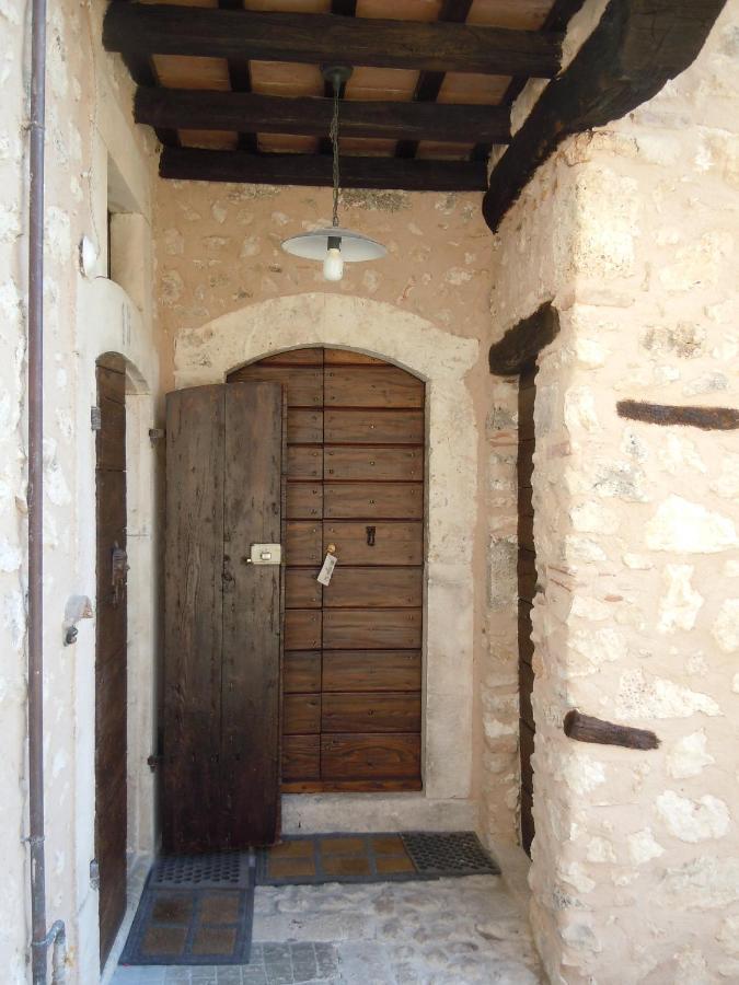 La Casa Su Le Dimore Del Borgo 산토스테파노디세싸니오 외부 사진